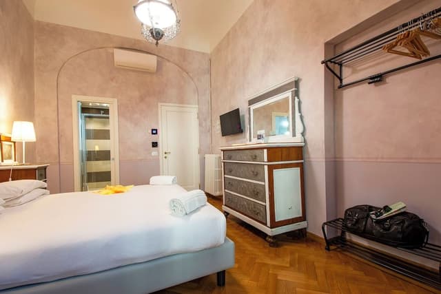 Double Room Single Use
