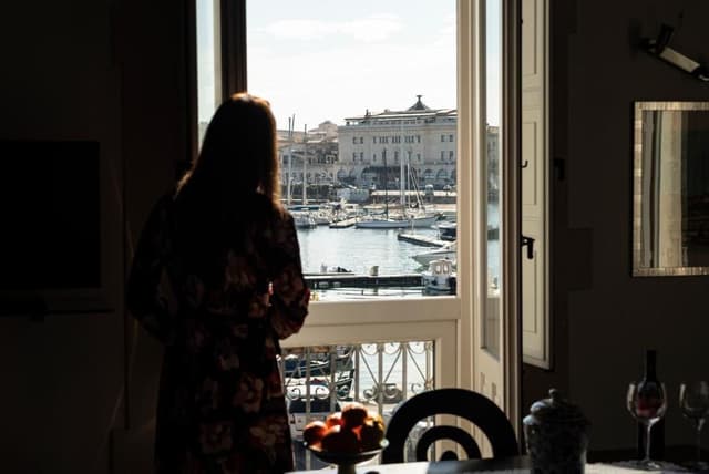 Suite with Balcony and Sea View