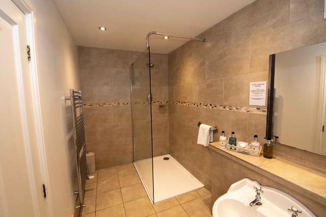 Quad room-Ensuite
