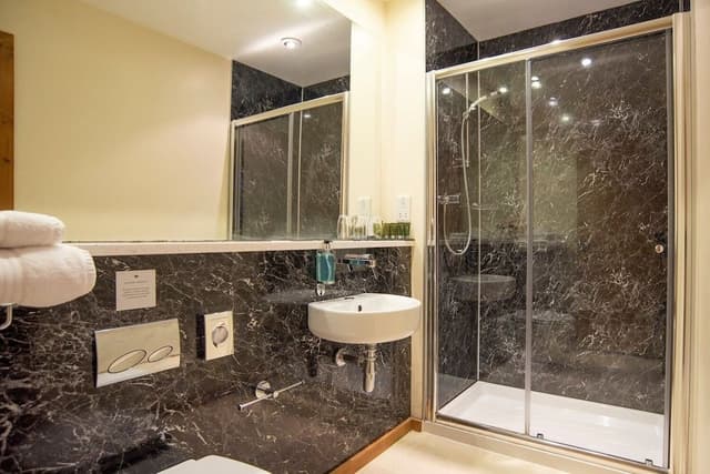 Double Room, Ensuite
