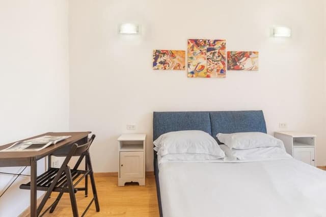 Termini Station Lightsome 3BR Apartment (Piazzale Tiburtino 28)