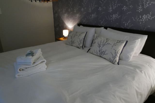 Standard Double or Twin Room, Ensuite (Airton r1)