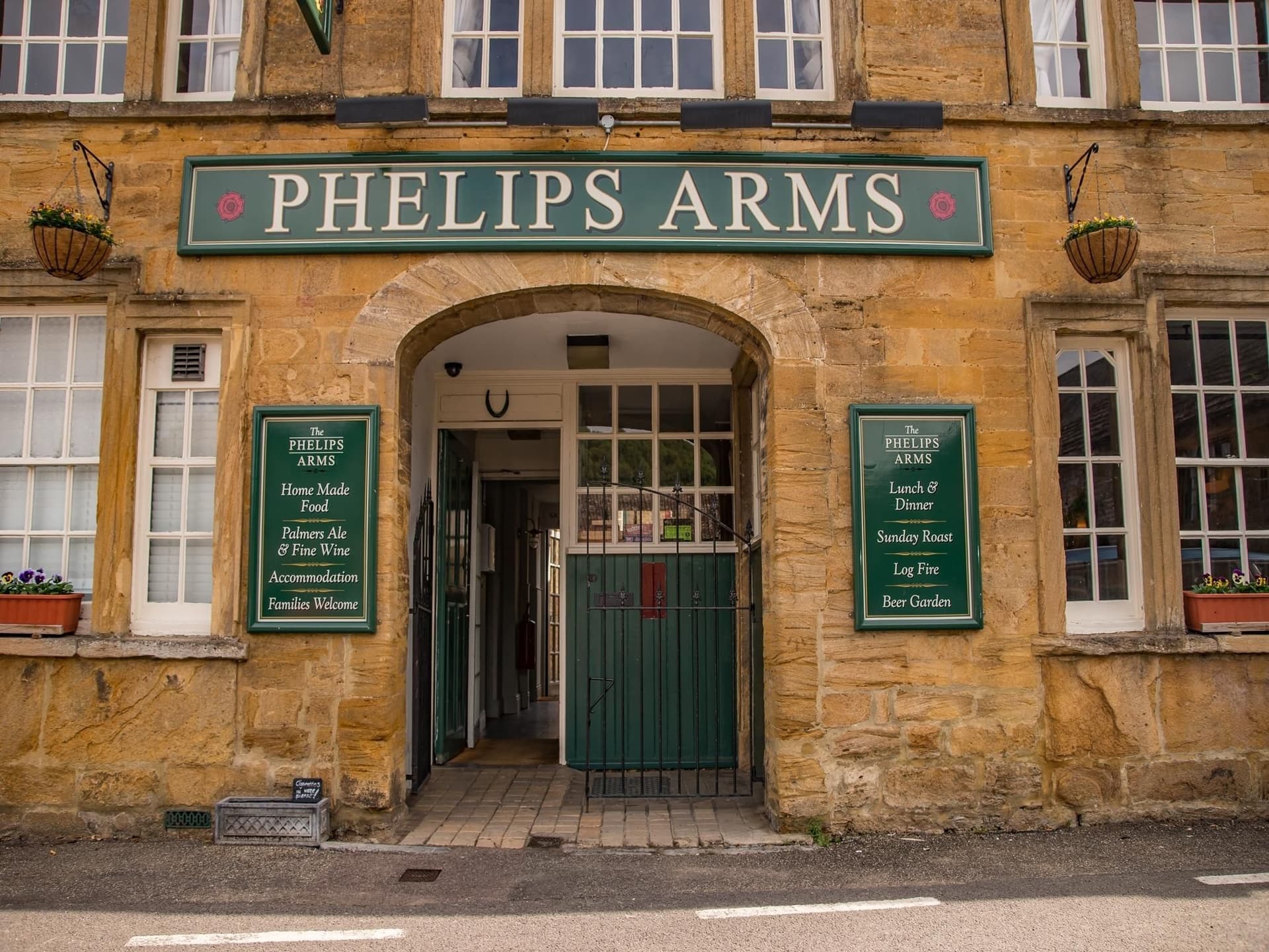 The Phelips Arms The Phelips Arms