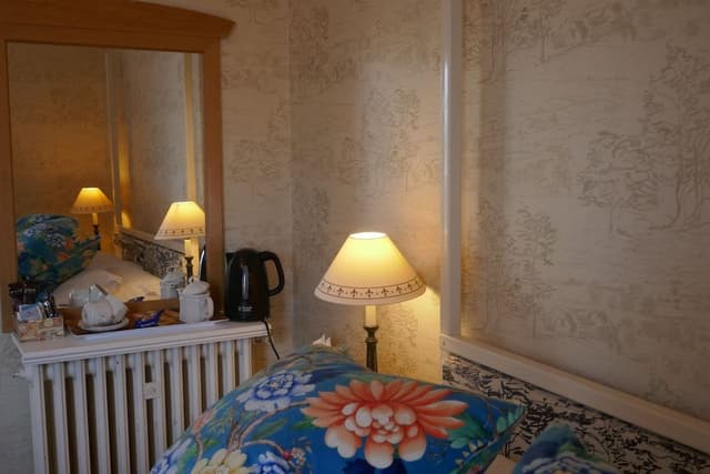Luxury Double Room, Ensuite (Jasmine)