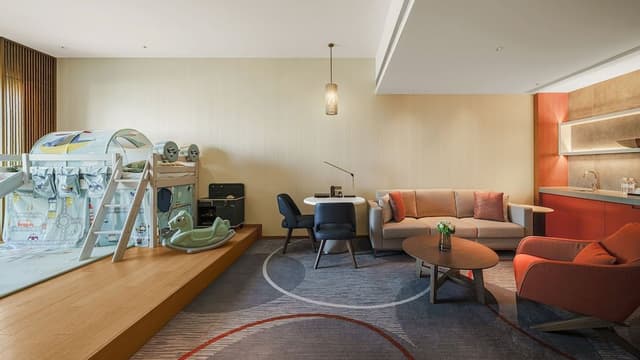 1 Bedroom Suite Kids Theme City View