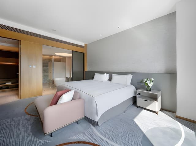 1 Bedroom Suite Kids Theme City View