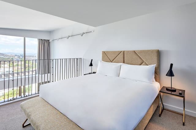 1 Bedroom Executive Loft