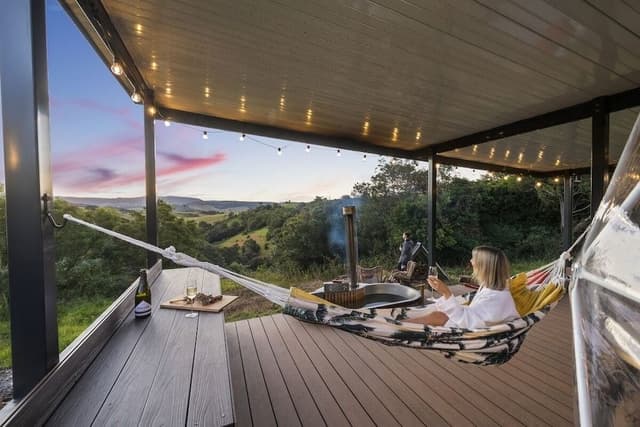 Superior Tent, 1 King Bed, Mountain View