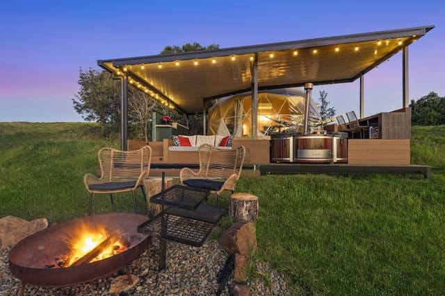 Superior Tent, 1 King Bed, Mountain View