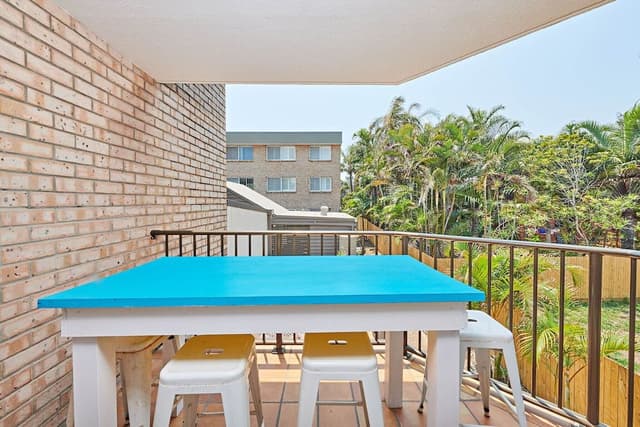 Basic Apartment, 2 Bedrooms, Poolside