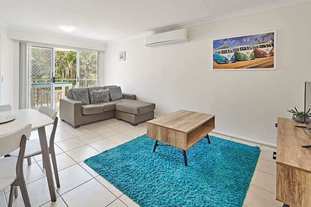 Basic Apartment, 2 Bedrooms, Poolside