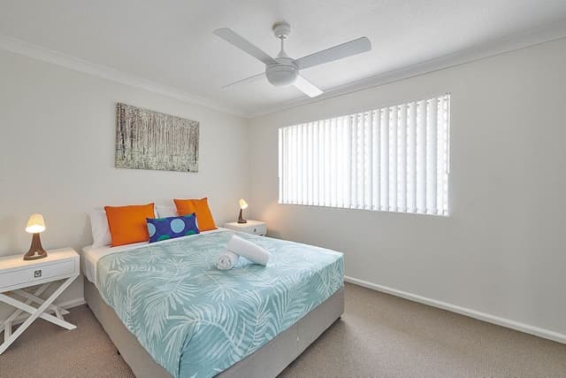 Basic Apartment, 2 Bedrooms, Poolside