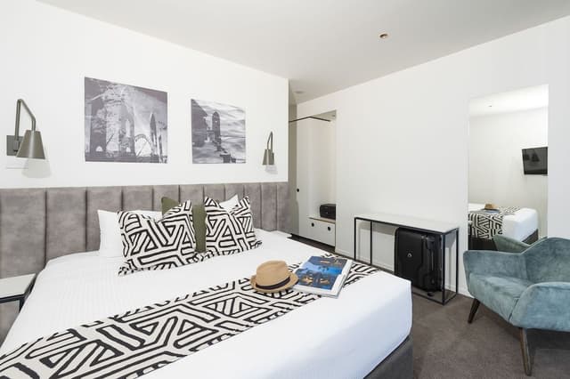 1 Bedroom Ocean View Apartment