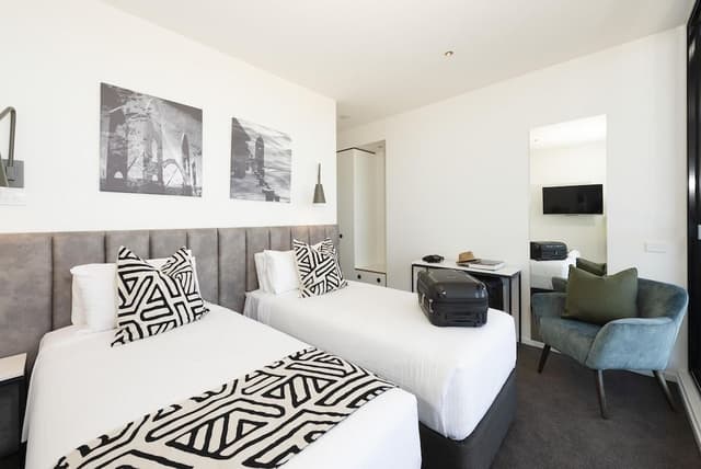 1 Bedroom Ocean View Apartment
