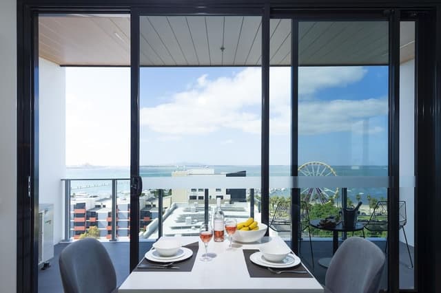 1 Bedroom Ocean View Apartment
