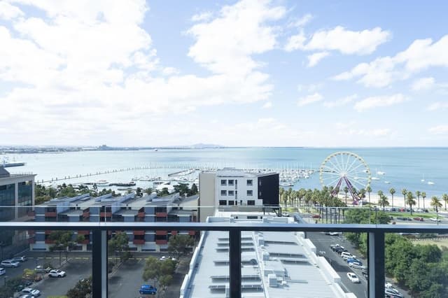 2 Bedroom Ocean View Apartment