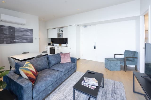 2 Bedroom Ocean View Apartment