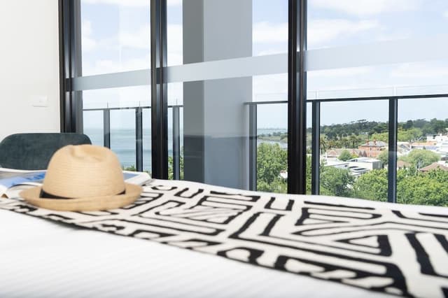 1 Bedroom Ocean View Apartment