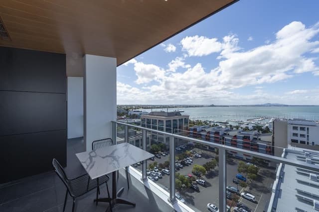 2 Bedroom Ocean View Apartment