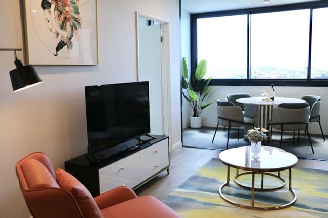 2 Bedroom City View - Free WIFI