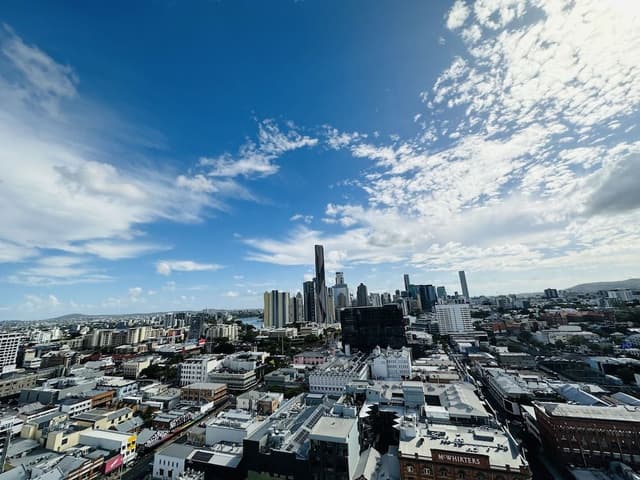 2 Bedroom City View - Free WIFI