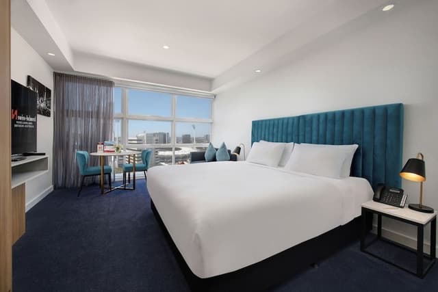 Deluxe Room with Gabba View