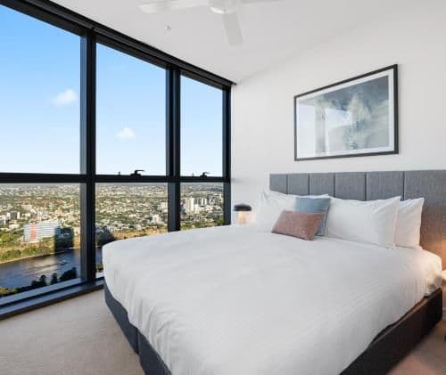 2 Bedroom Premium Skyline View - No Housekeeping