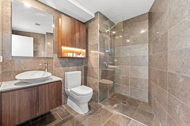 Two Bedroom Two Bathroom Apartment with City Views (Levels 17 - 38)