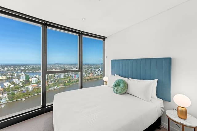 Two Bedroom Two Bathroom Sky High Apartment (Levels 42 - 78)
