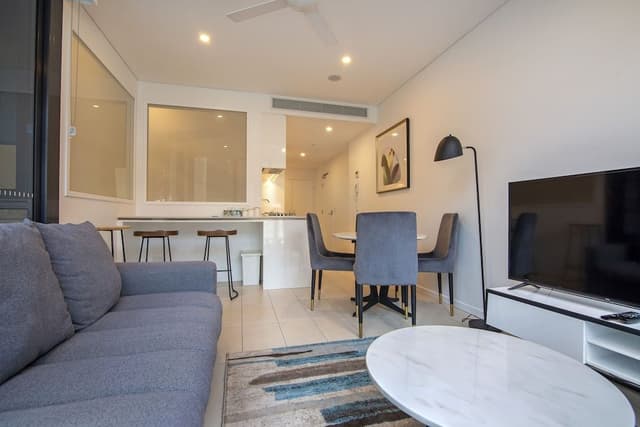 1 Bedroom Apartment