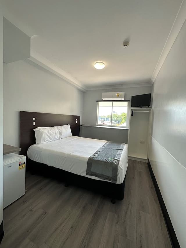 Basic Double Room