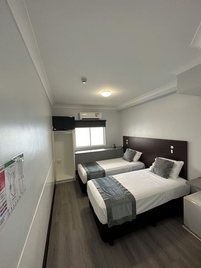 Basic Twin Room