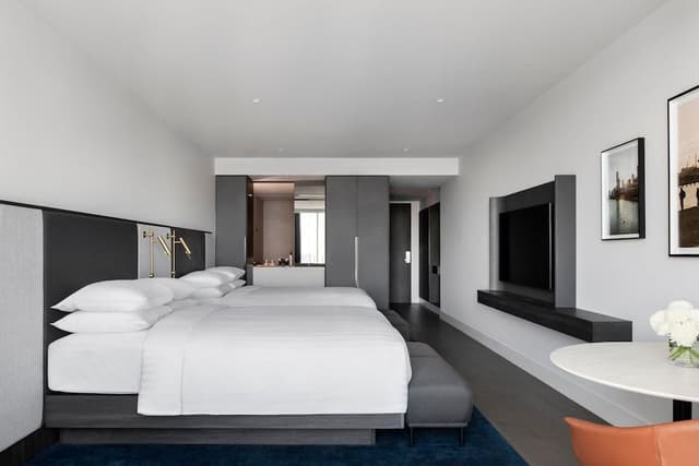 Club Room, 2 Double Beds