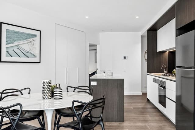 Two Bedroom Two Bathroom Apartment City View