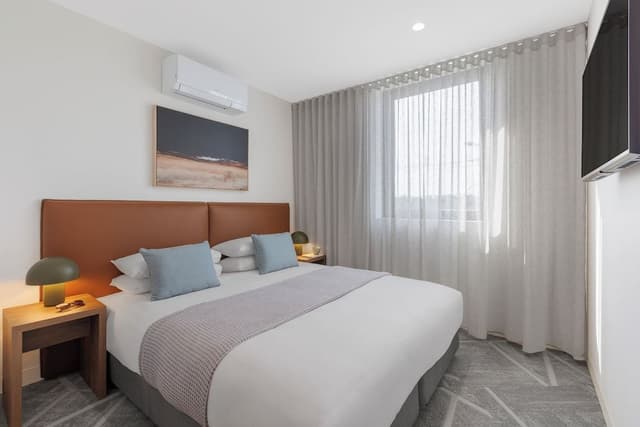Interconnecting Studio Apartments