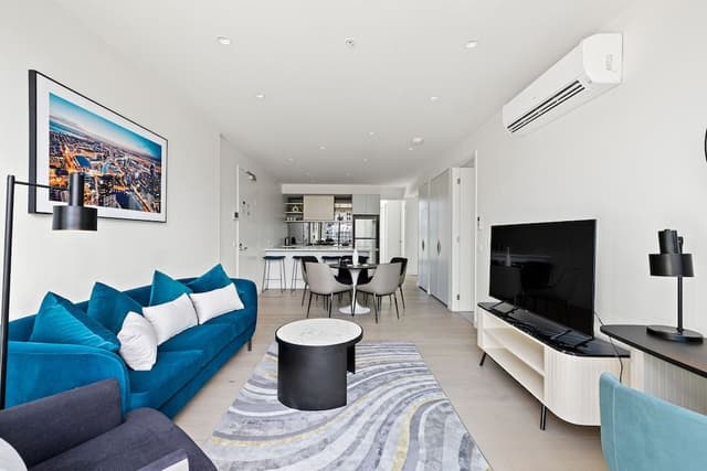 3 Bedroom 2 Bathroom Premier Apartments