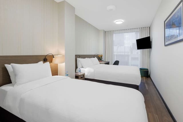 Executive Room, Multiple Beds, Non Smoking, City View