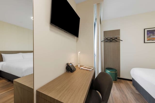 Executive Room, 1 Queen Bed, Non Smoking