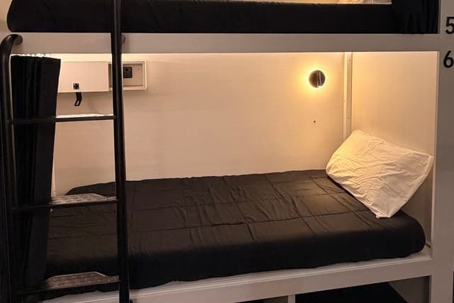 Premium Shared Dormitory, Mixed Dorm
