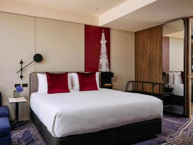 Superior Room, 1 King Bed