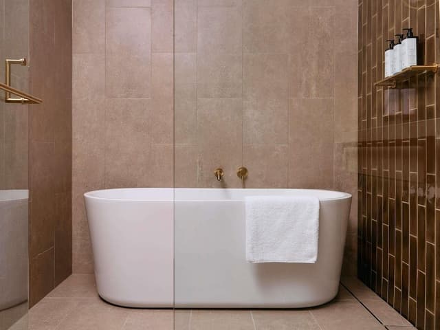 Suite, 1 King Bed