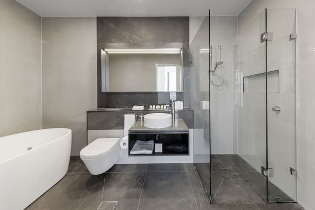 3 Bedroom Bayview Penthouse