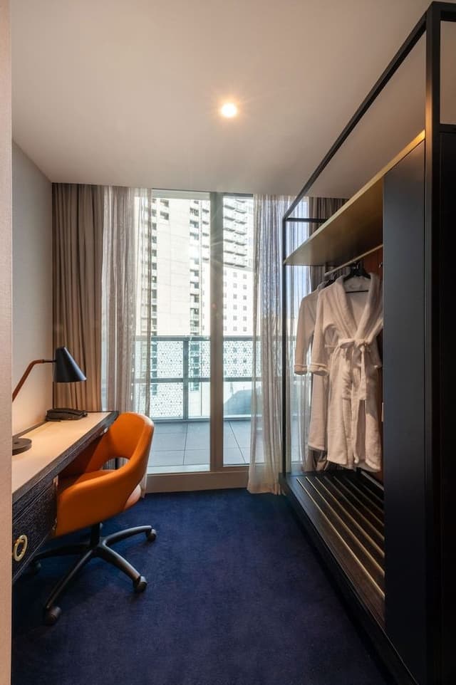 Balcony Suite