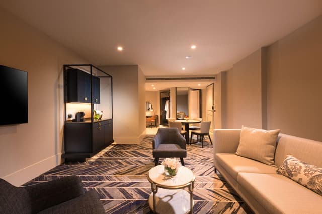 Diva Suite