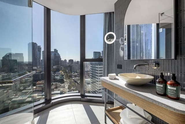 Premium Room, 1 King Bed, City View (High Floor)