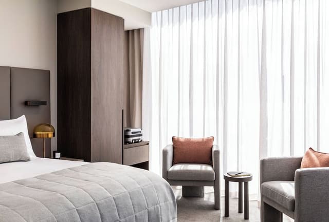 Executive Room