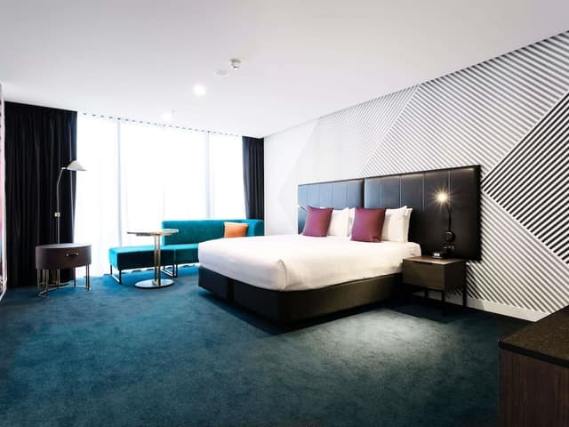 Superior Room, 1 King Bed, Accessible
