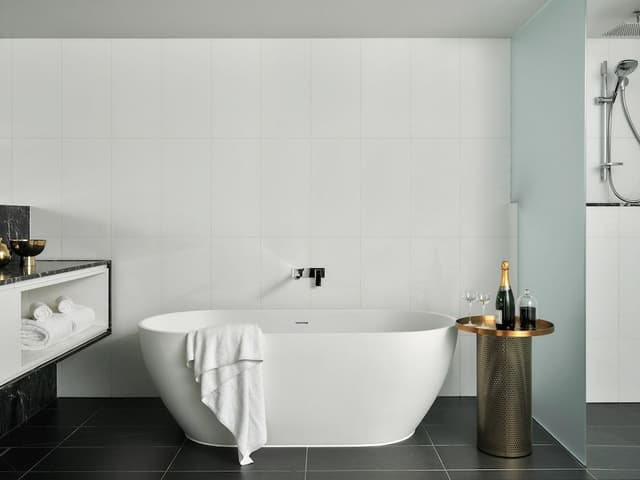 Superior Suite, 1 King Bed
