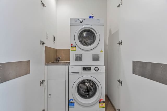 Two Bedroom One Bathroom Sky High Apartment