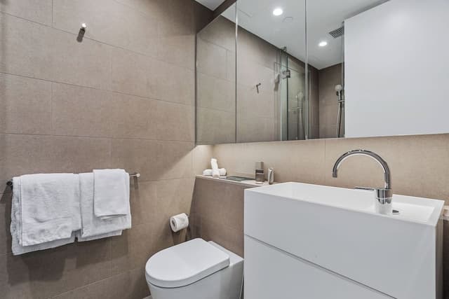 Two Bedroom & Two Bathroom Apartment